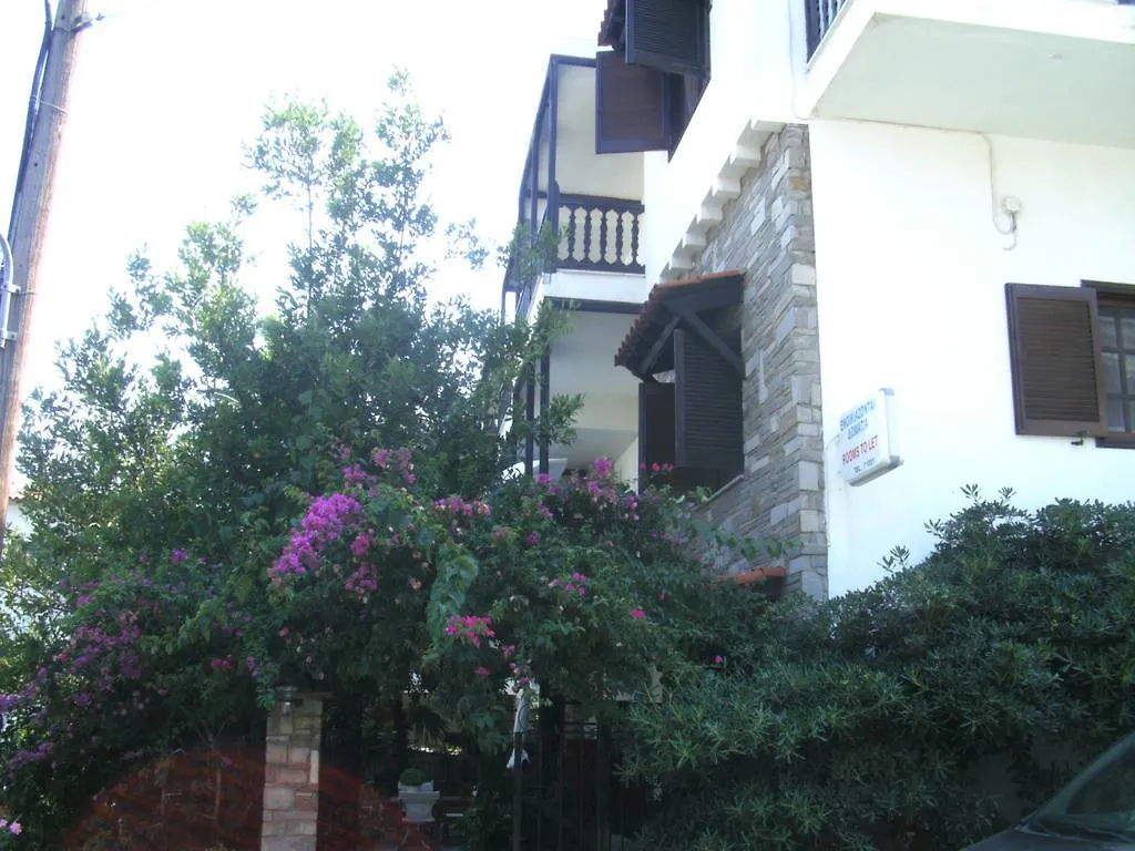 Aparthotel Papatzikos Traditional Guesthouse Néos Marmarás