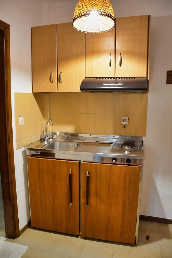 Aparthotel Papatzikos Traditional Guesthouse Néos Marmarás