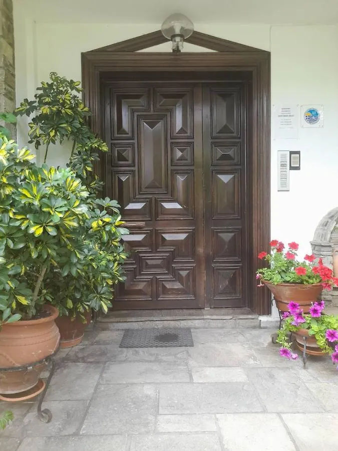 Papatzikos Traditional Guesthouse Néos Marmarás