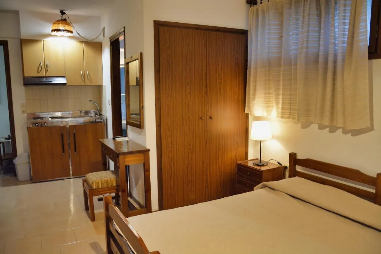 Papatzikos Traditional Guesthouse Neos Marmaras Aparthotel